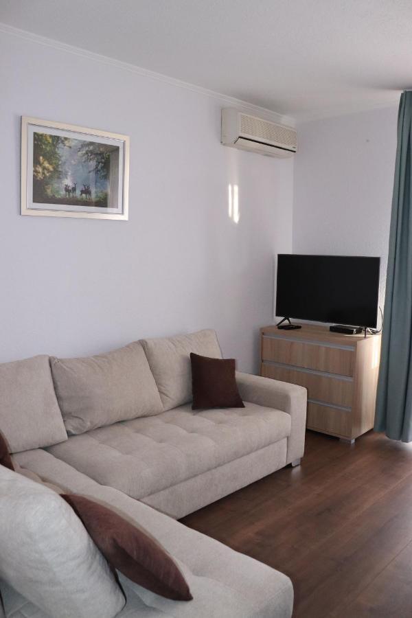 Liget Apartmanhaz ケヒダクスタニー エクステリア 写真